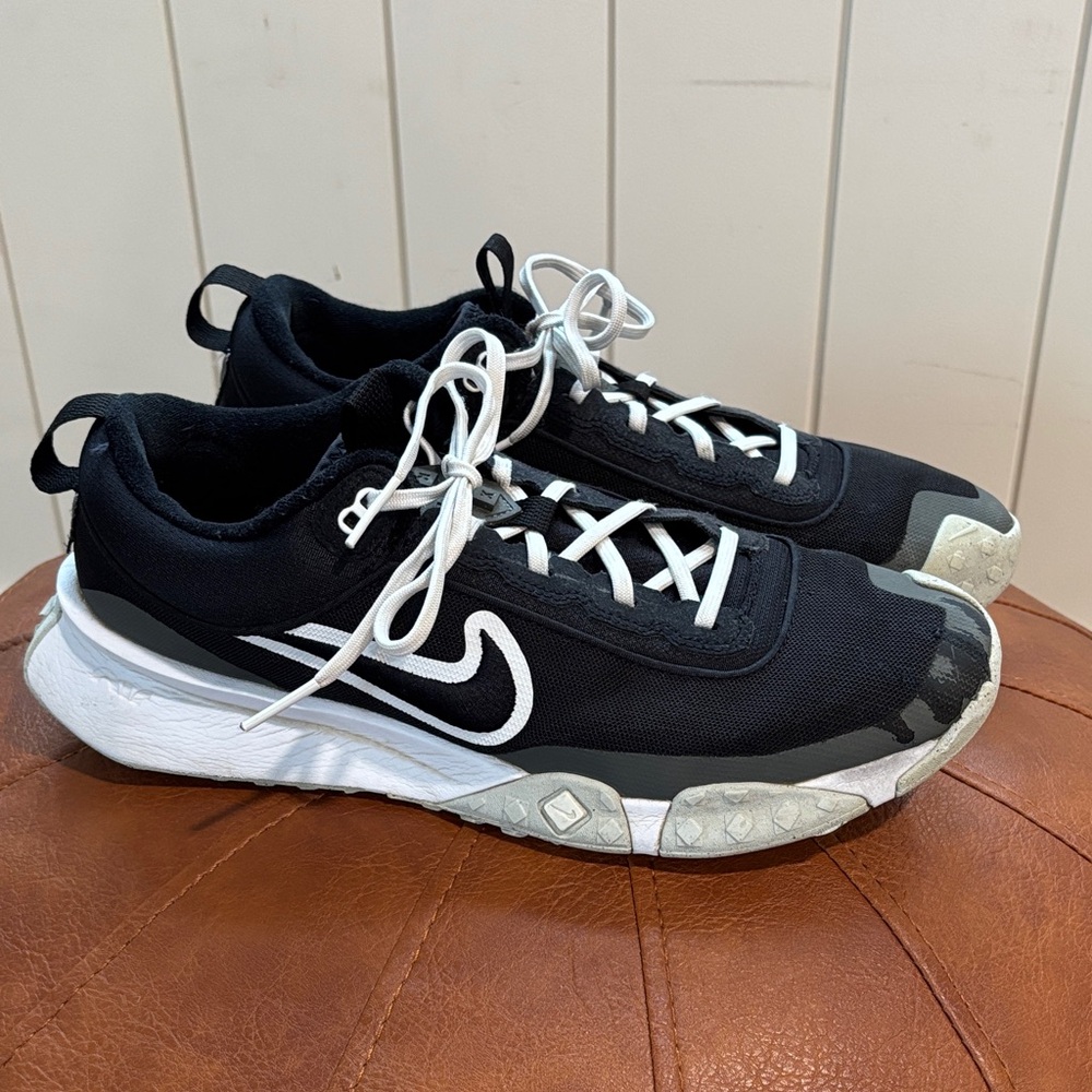 Nike Air Diamond Varsity baseball Turf sneakers